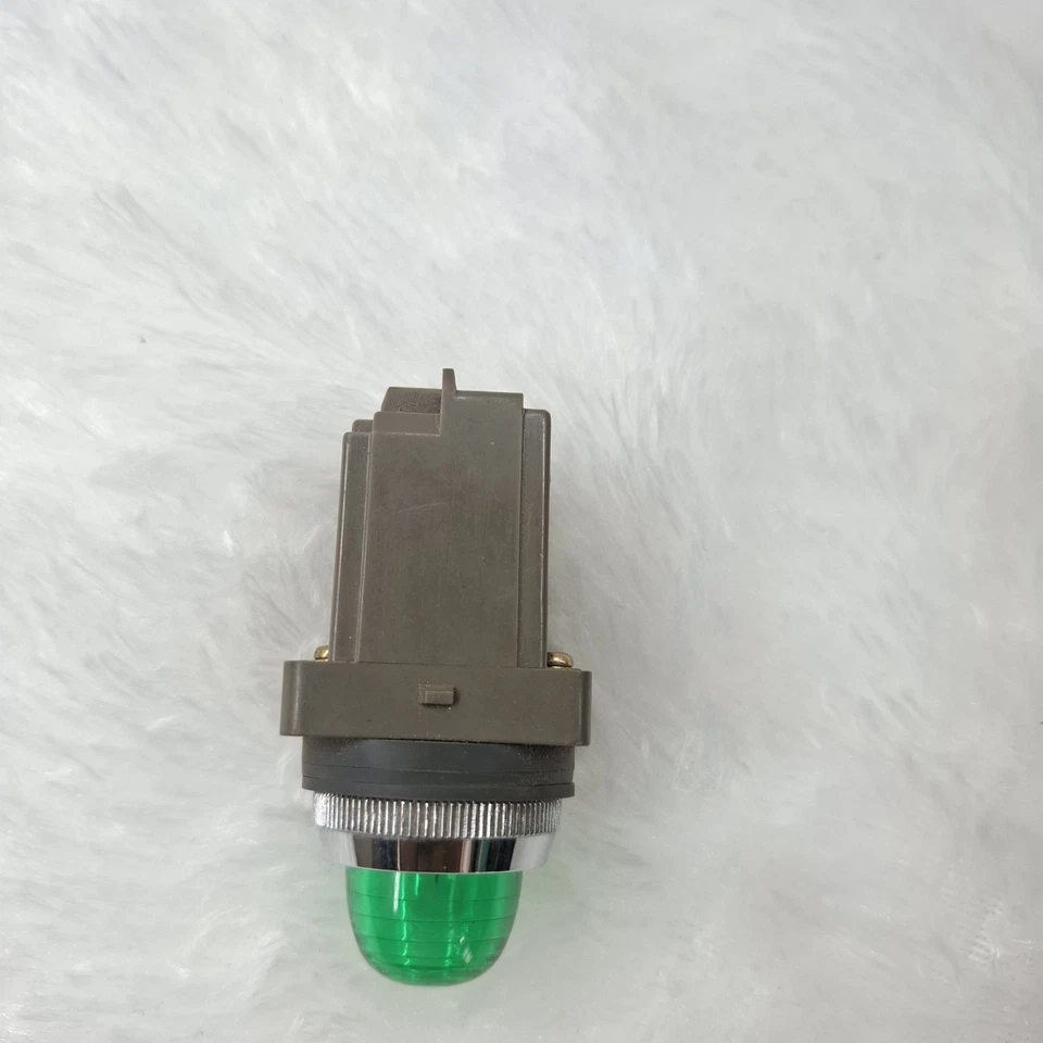 IDEC PRIMARY 100/110V 50-60Hz 18V 2W GREEN CONTROL UNIT